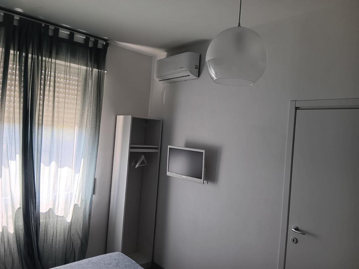 Accademia Rooms Livorno Exterior photo